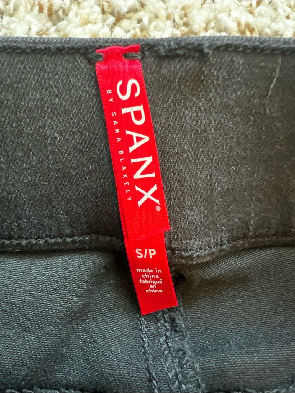 SPANX 20231 R Black Cropped Denim Flare Sz S - Picture 10 of 16